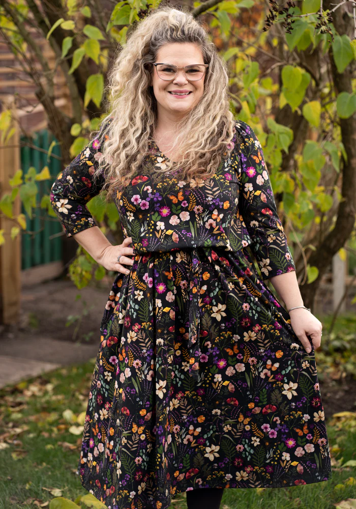Alizia Pressed Floral Print Midi Cotton Dress - Image 9