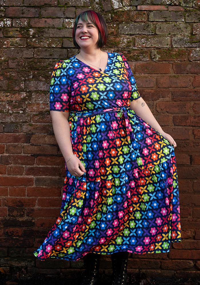 Ami Retro Rainbow Floral Print Midaxi Dress - Image 11