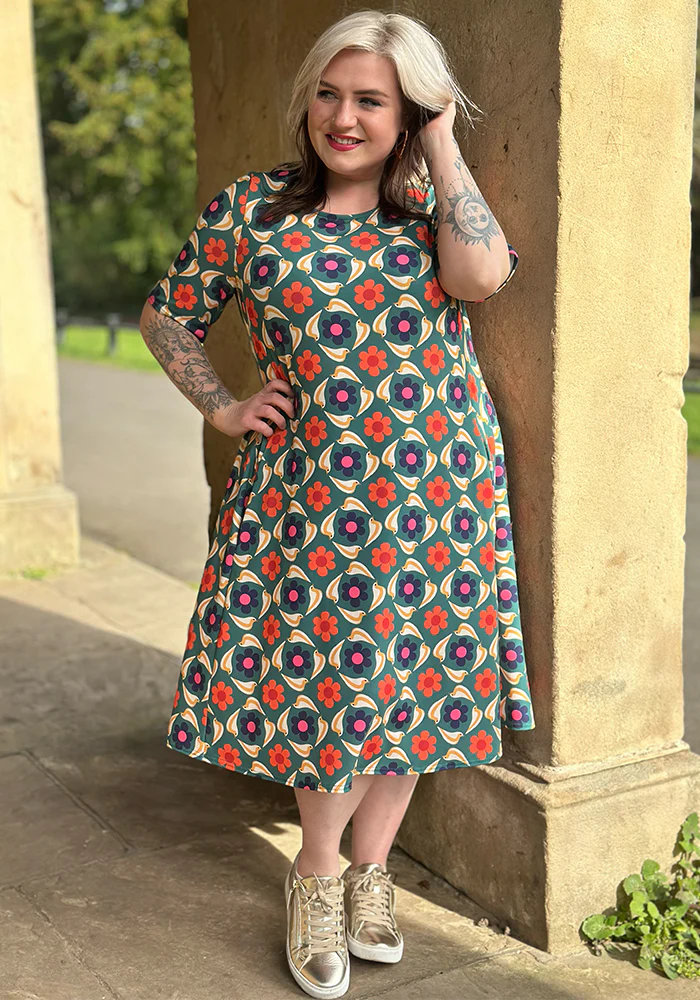 Angela Retro Bird Print Jersey Trapeze Dress