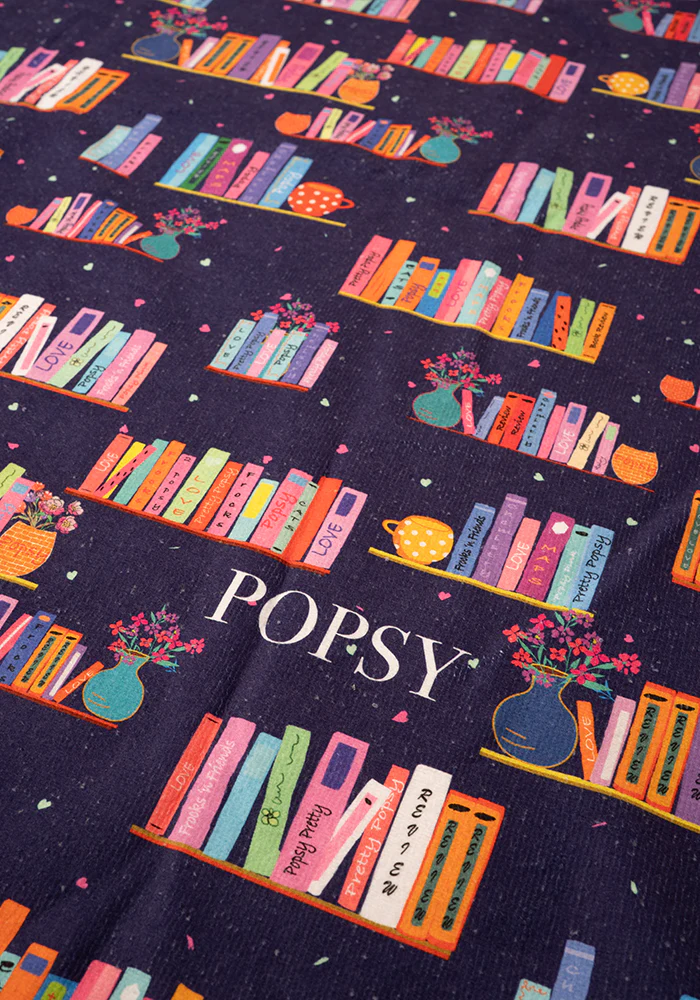Bookshelf Print Jumbo Bath Sheet - Image 2