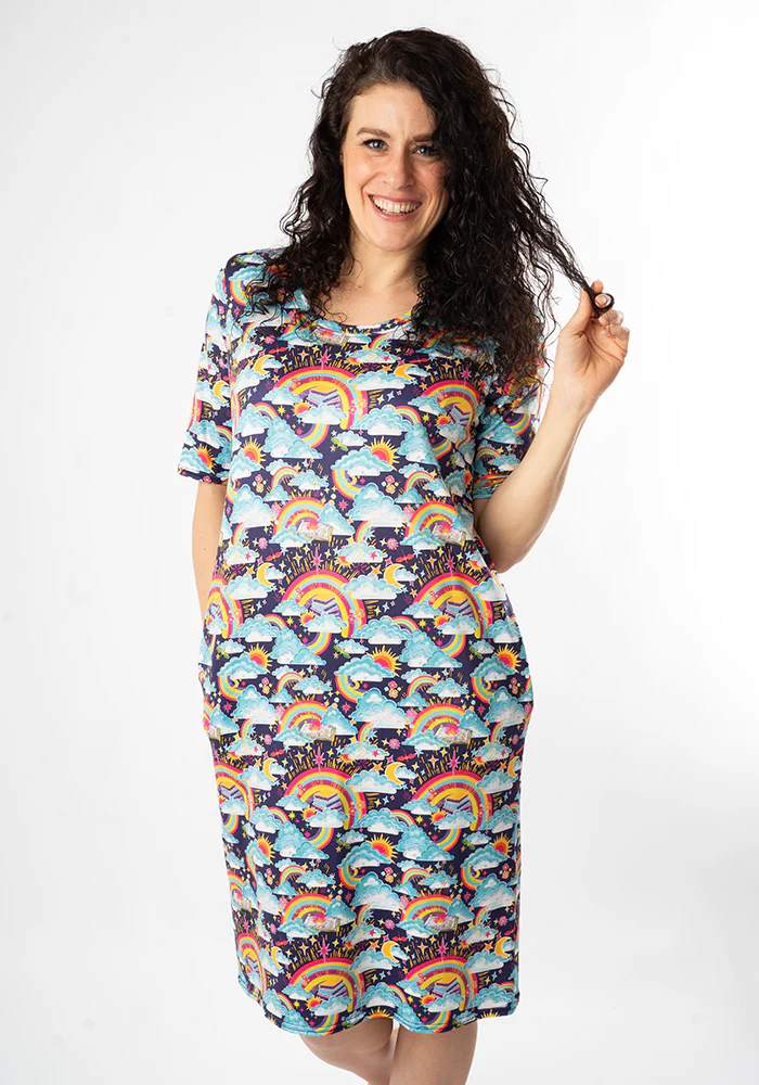 Carina Rainbow Books Print Night Shirt - Image 4