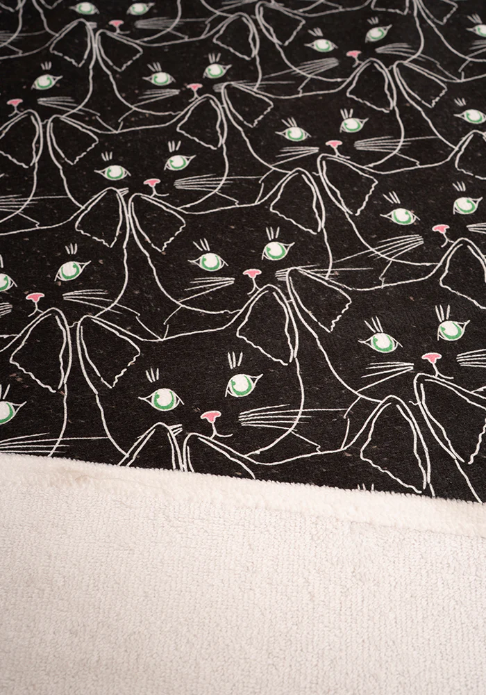 Cat Faces Print Jumbo Bath Sheet - Image 4
