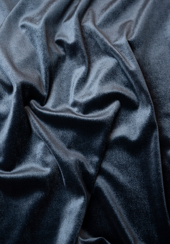 Celaena Steel Blue Velvet Midi Dress - Image 2