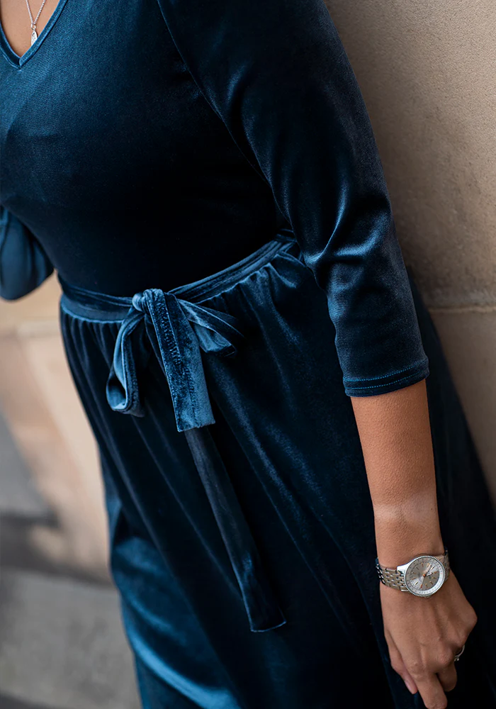 Celaena Steel Blue Velvet Midi Dress - Image 8