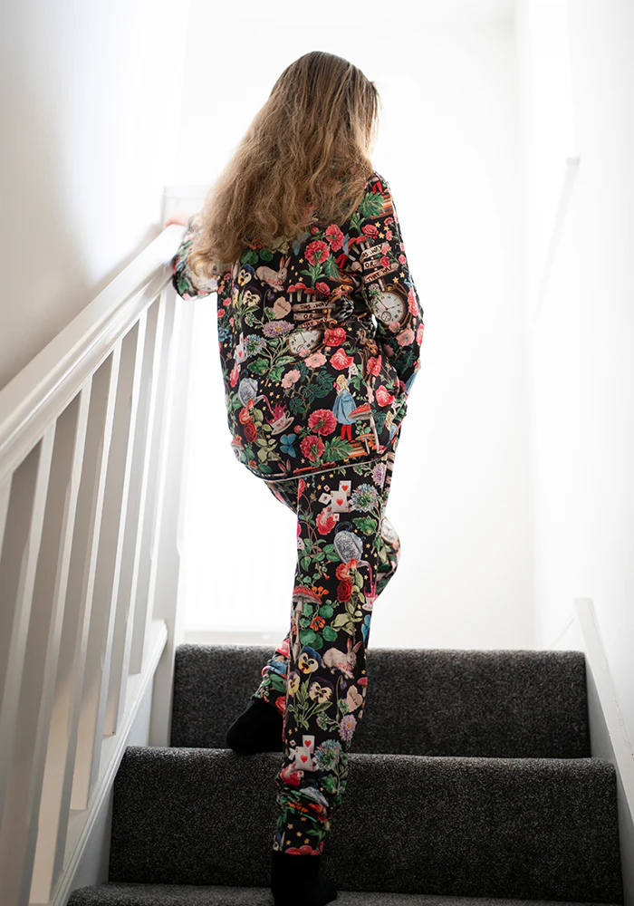 Children's Wonderland Print Pyjama Set (Tweedle) - Image 4