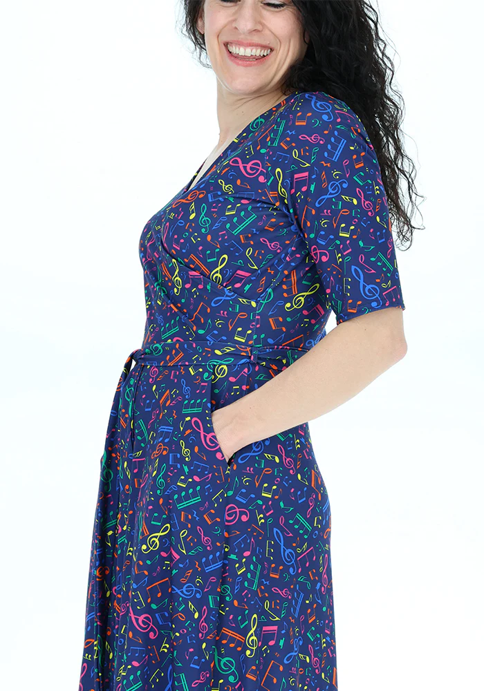 Elianna Musical Notes Print Jersey Midi Dress - Image 5