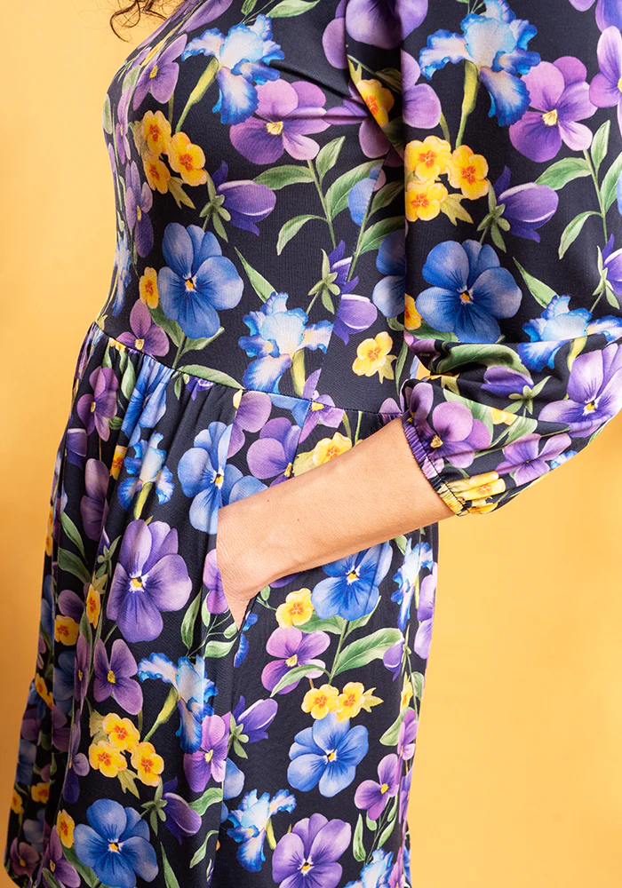 February Birth Flower Violet Print Dress - Image 6