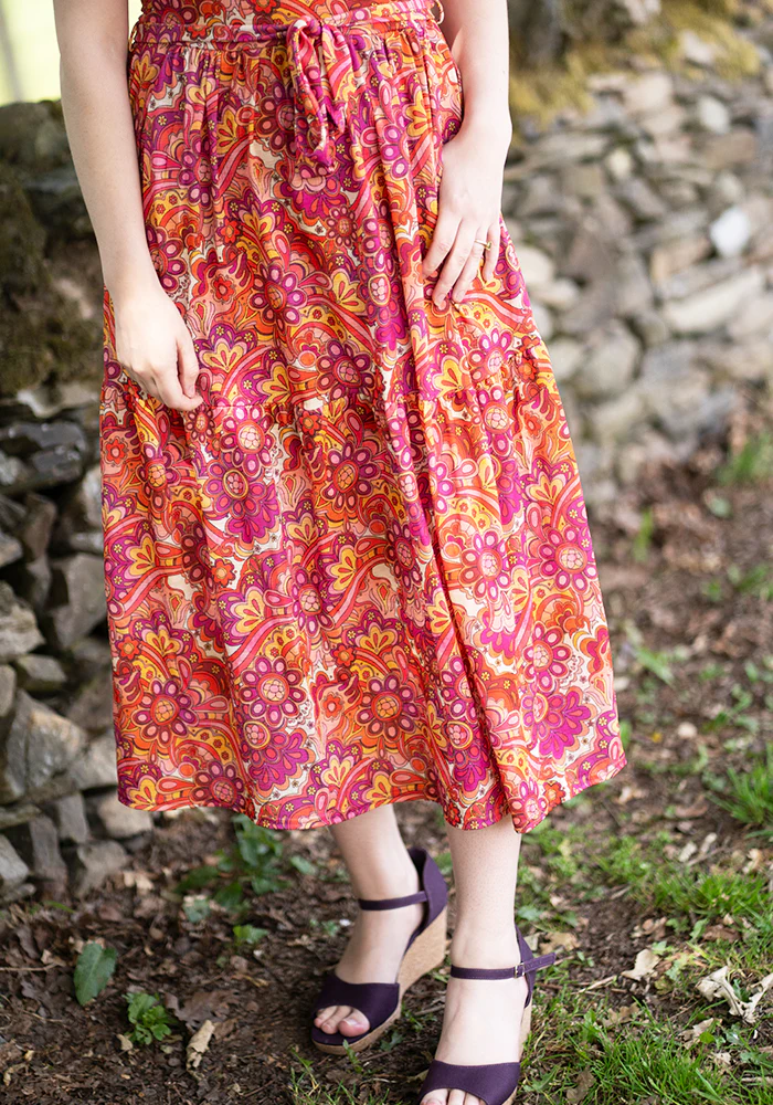 Hali Retro Swirl Print Midi Dress - Image 6