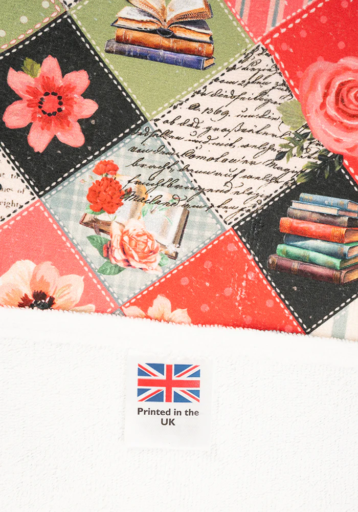 Journals Print Jumbo Bath Sheet - Image 4