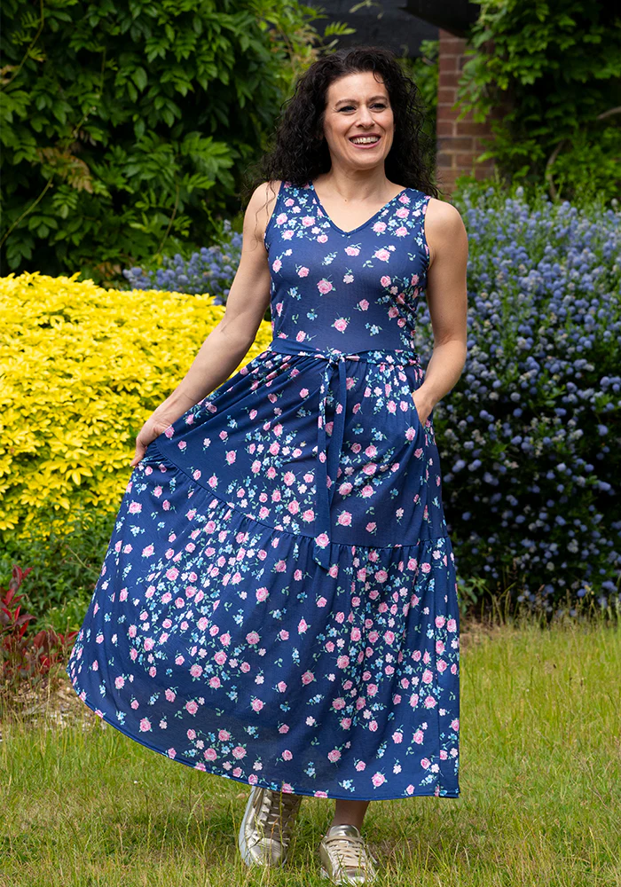 Junia Ditsy Rose Print Midaxi Dress - Image 3