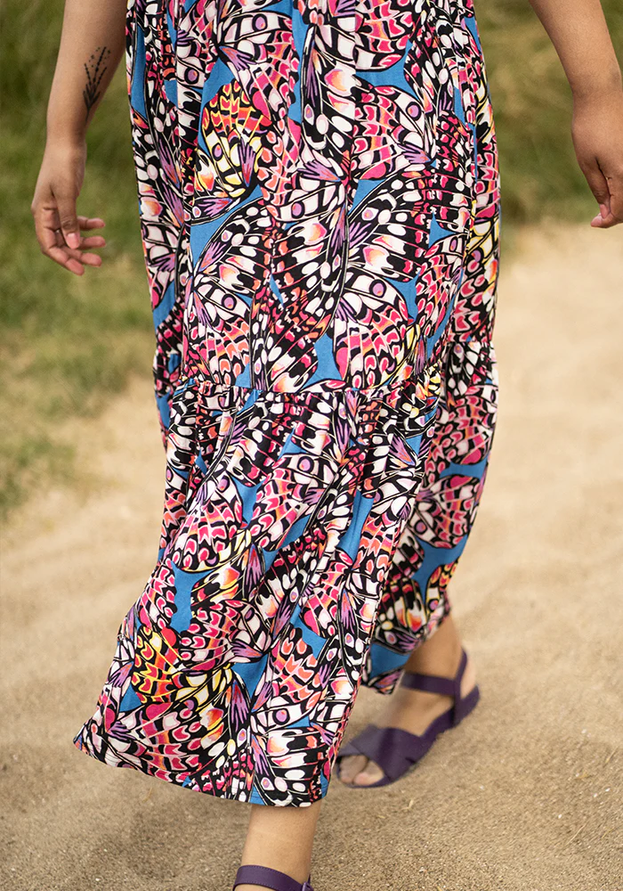 Lennyn Butterfly Wing Print Tiered Hem Viscose Midaxi Dress - Image 5