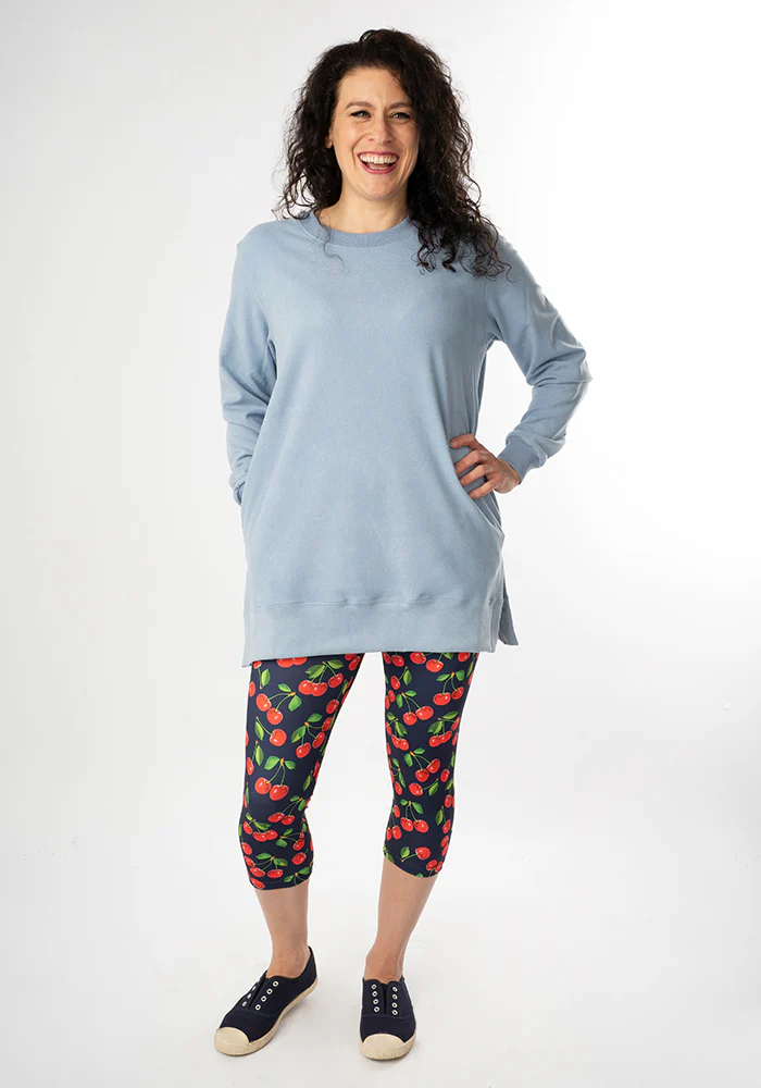 Lewis Cherry Print Capri Leggings - Image 4