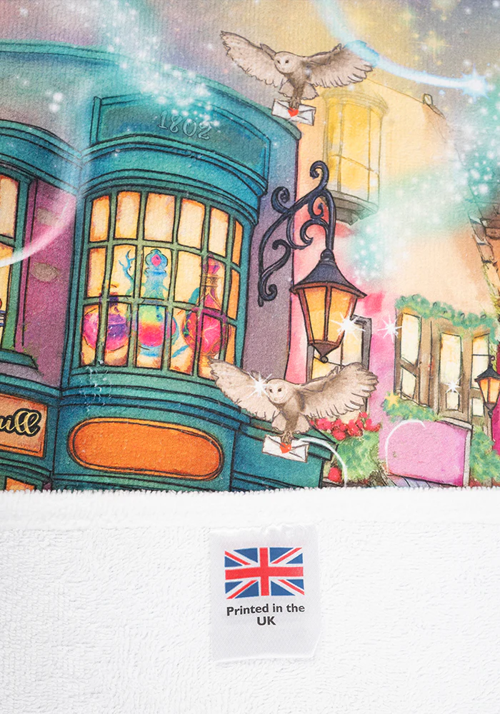 Magical Street Print Hand Towel - Image 4