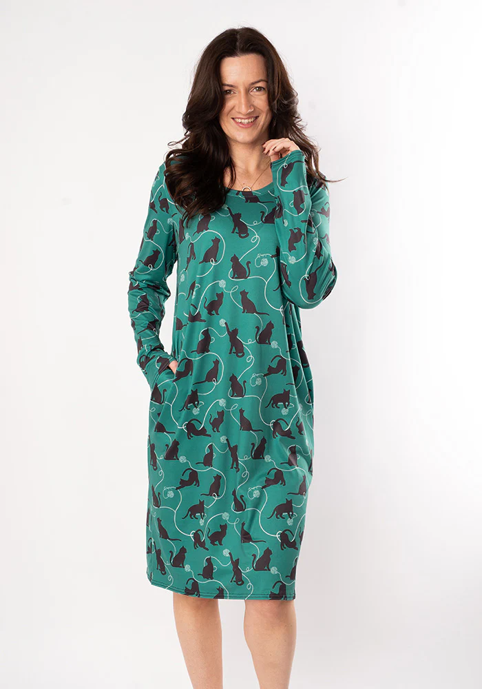 Mandy Playful Cats Print Nightshirt - Image 4