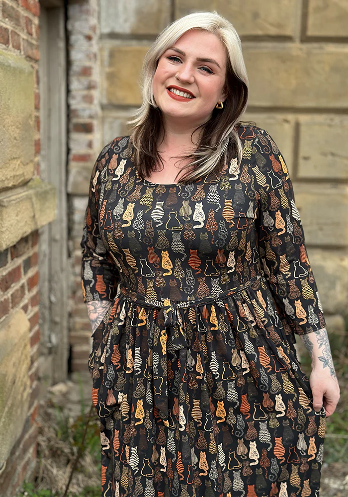 Mariam Cat Print Midi Dress - Image 5