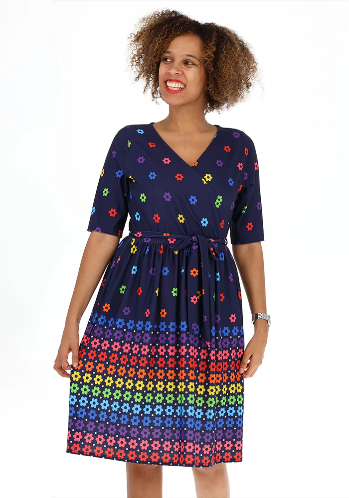 Maybel Retro Flower Border Print Jersey Dress - Image 4