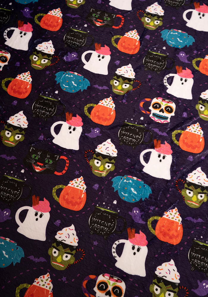 Halloween Mug Print Plush Throw Blanket (Pop-Under) - Image 3