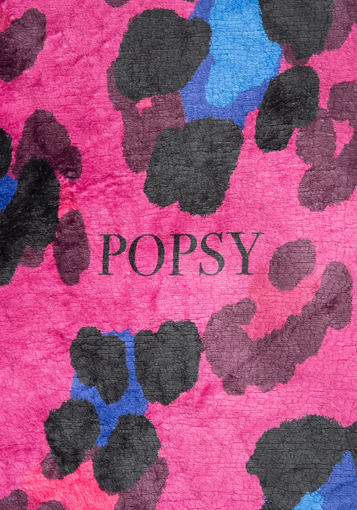 Pop-under Large Scale Pink Animal Print Plush Blanket - Image 7