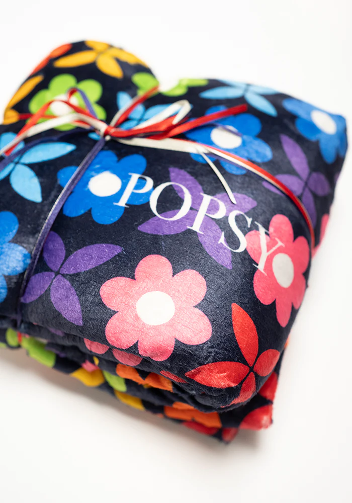 Pop-under Retro Rainbow Floral Print Plush Blanket - Image 3