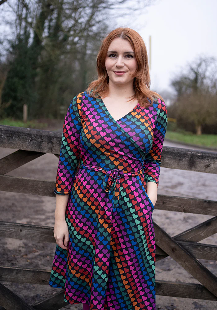 Romina Heart Conversational Print Dress - Image 3