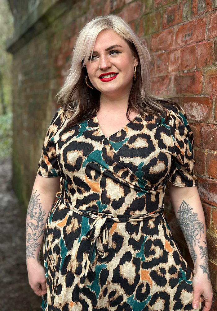 Sereena Large Scale Animal Print Midaxi Dress - Image 10