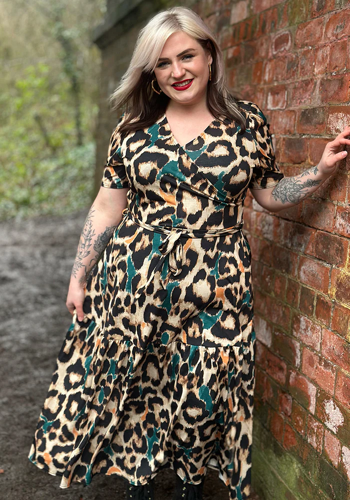 Sereena Large Scale Animal Print Midaxi Dress - Image 8