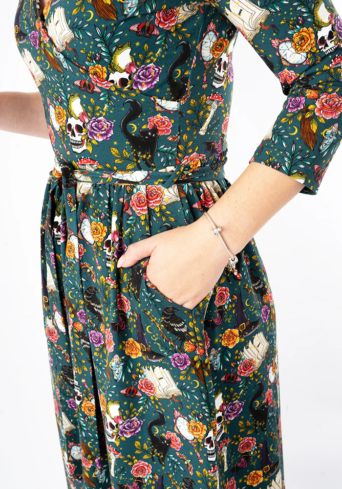 Sinclair Green Spell Caster Print Cotton Midi Dress - Image 7