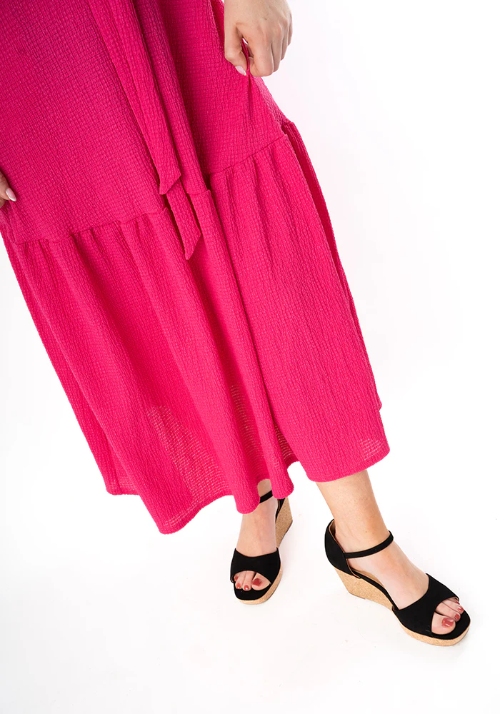 Sol Cerise Crinkle Tiered Hem Midaxi Dress - Image 7