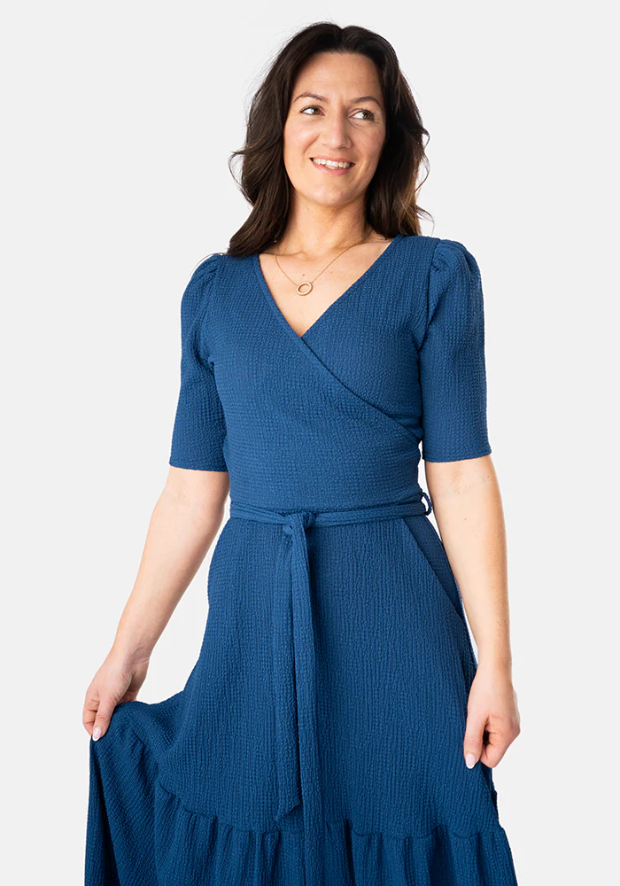 Sol Indigo Crinkle Tiered Hem Midaxi Dress - Image 6