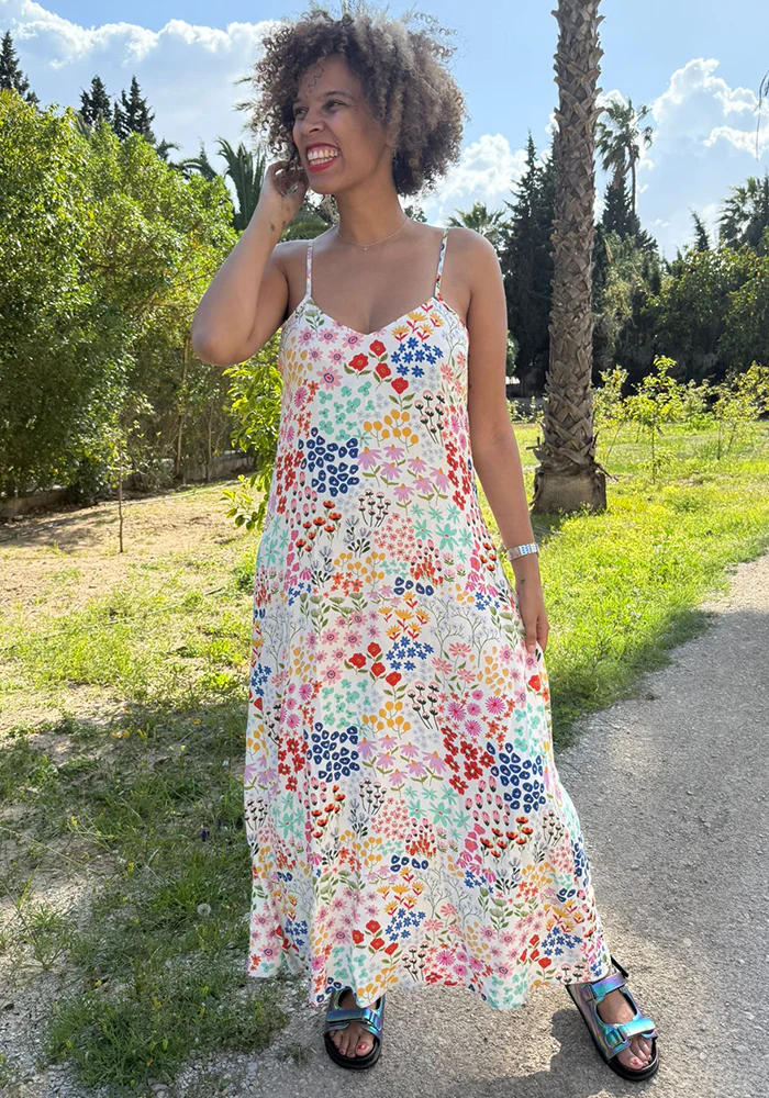 Tanja Wild Flowers Print Ankle Length Woven Viscose Crepe Dress (White) - Image 3