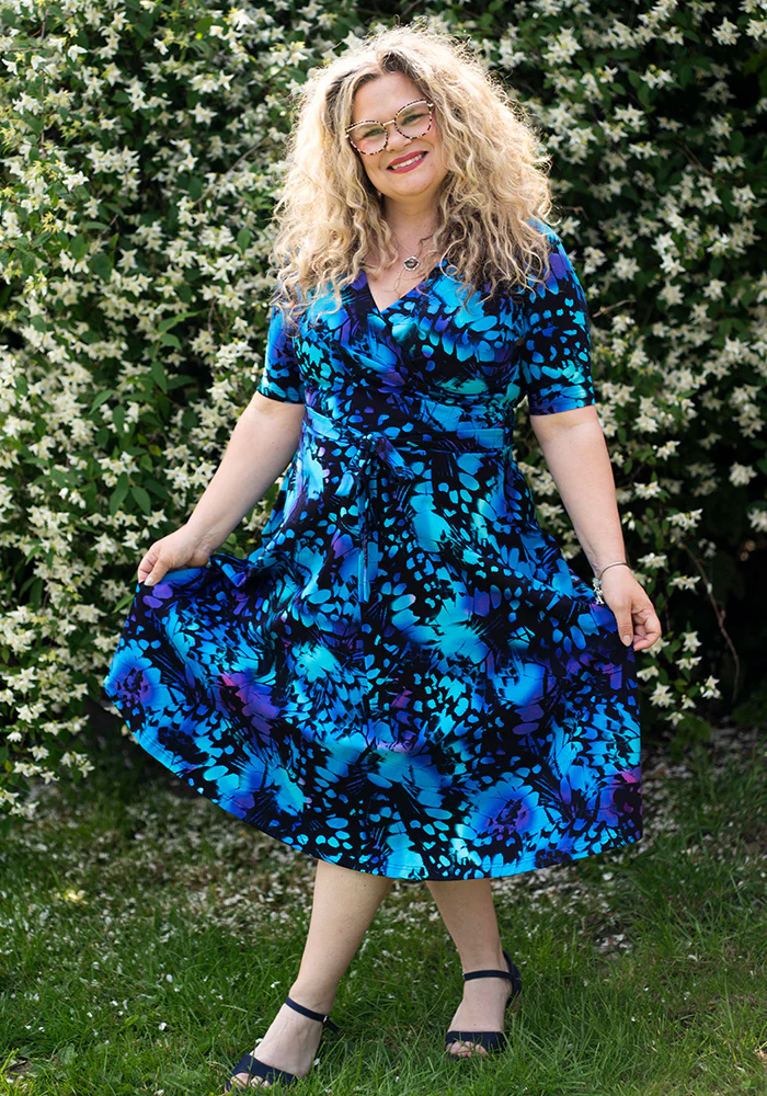 Tessabelle Abstract Butterfly Wings Print Cotton Swing Dress - Image 11