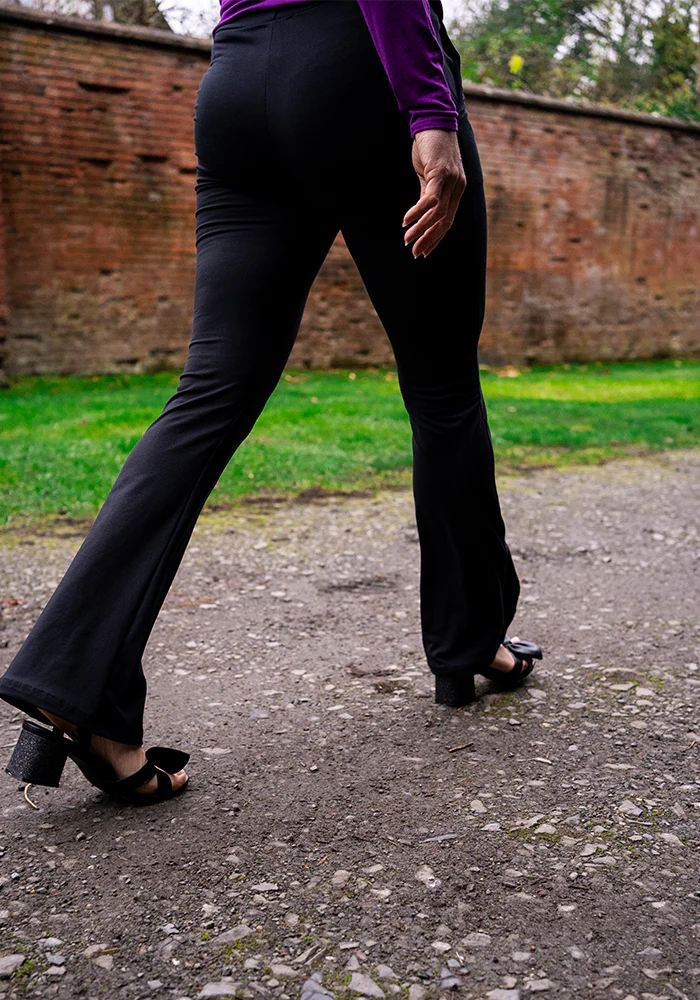 Tina Black Full Leg Flare Leggings - Image 3