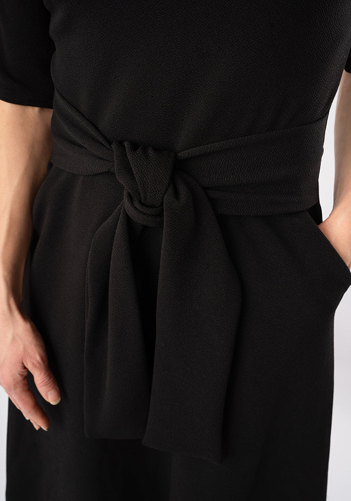 Uma Black Textured Crepe Midi Dress - Image 4