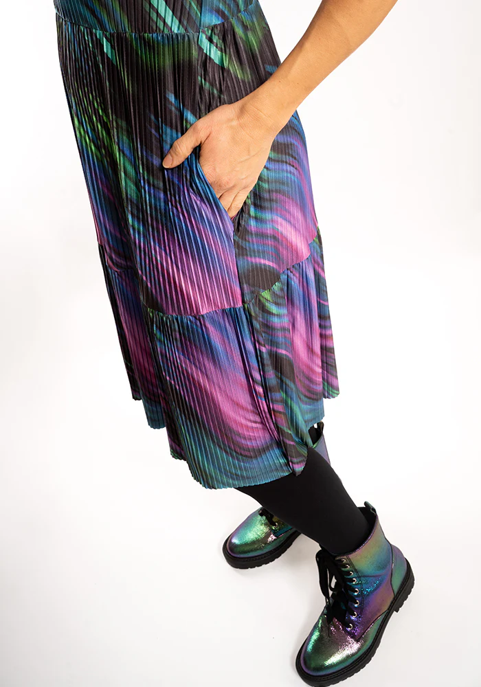 Zahira Inky Swirl Print Tiered Hem Dress - Image 7